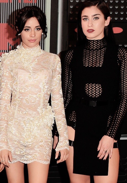 camren-moon: like sun and moon