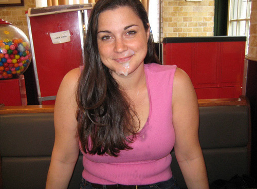 master-of-naughtiness:  See … I told you our waiter would accept his tip before