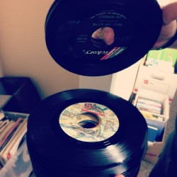 vinylfy:  45s at Big Apple Books , Ft. Lauderdale