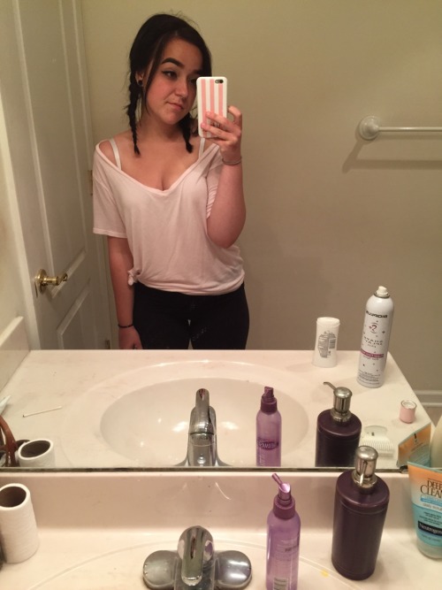 gaylauren:  boobs