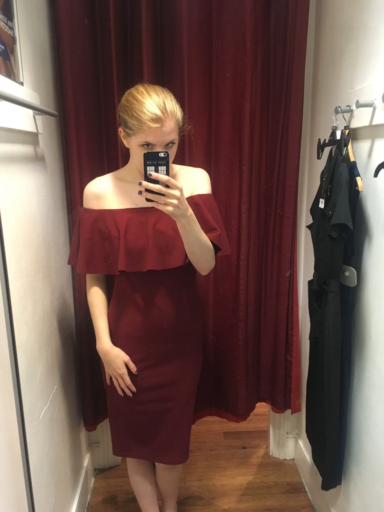 campbellwolfe:  How I spent day: trying on clothes for the sake of trying on clothes