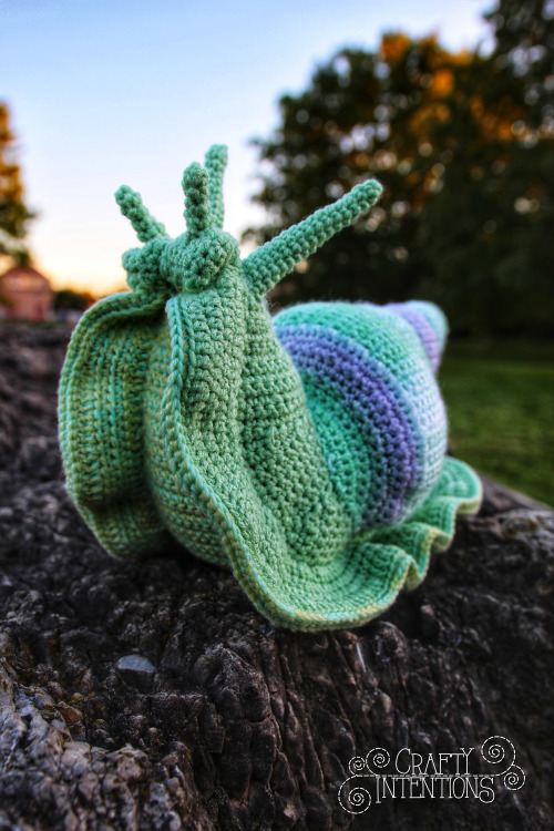 craftyintentions:I am so excited to announce that my new Giant Snail crochet pattern is now availabl