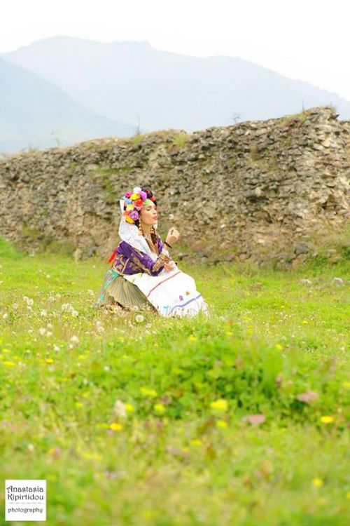 gemsofgreece:Folk costume of Corfu, Greece