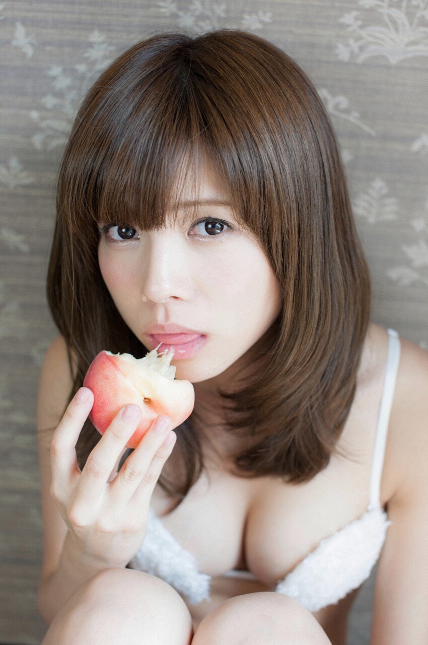 anything2010:  松川佑依子