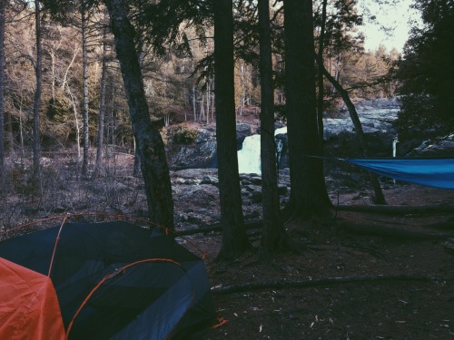 adventureovereverything:Dead River camppppp