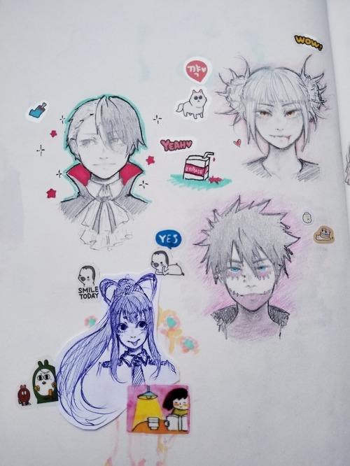 I have no time to draw properly, so here are few pages of my sketchbook with some bnha doodles, head