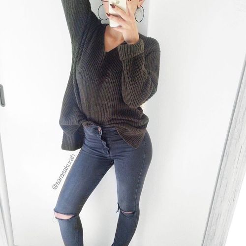 kartuzi:beautily:flowure:lushlity:cailfornie:sweater >>More at LushlityMore at Flowure//K A R 