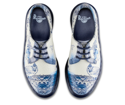 lesstalkmoreillustration: Dr. Martens http://www.drmartens.com/uk/collaborations/willow Follow us 