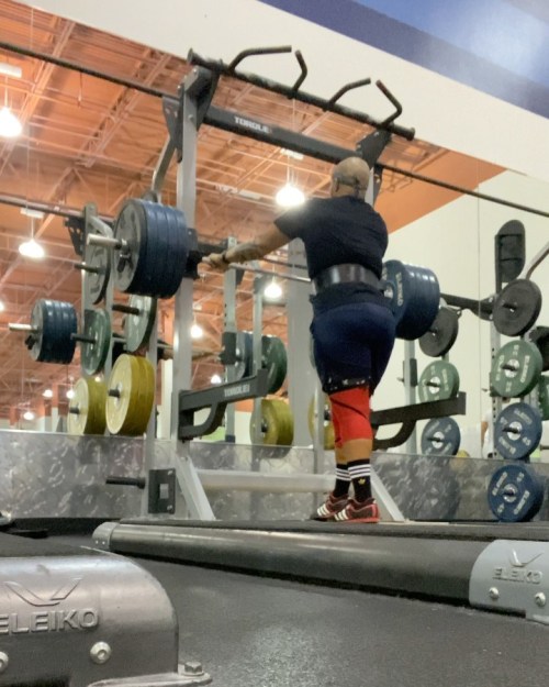 The Biggest Mistake People Make With Squats Is...NOT SQUATTING ENOUGH, And NOT GOING LOW, LOL!!! So Yesterday