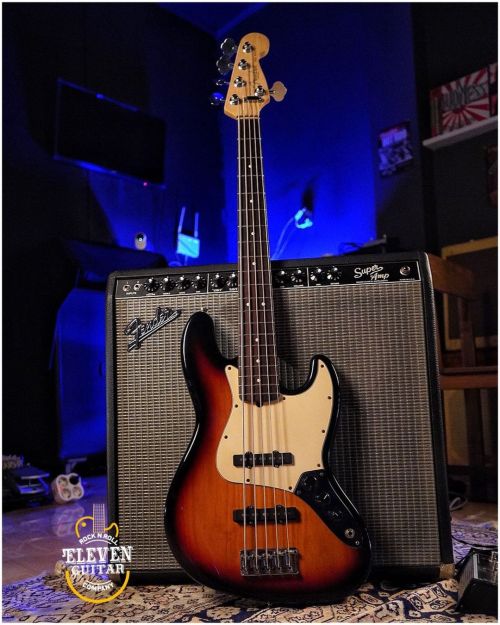 Fender American Standard Jazz V (5string) Bass 2007, 60th Fender Anniversary Edition, lengkap hardca