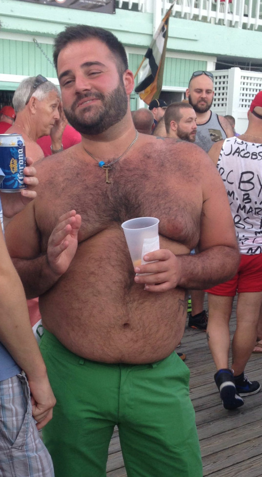 lsebear:  Provincetown Bearweek 2013