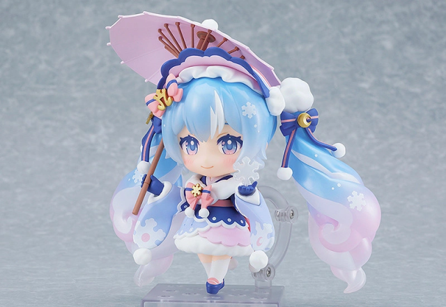 sofubis:Nendoroid Snow Miku: Serene Winter Ver. (Good Smile Company)