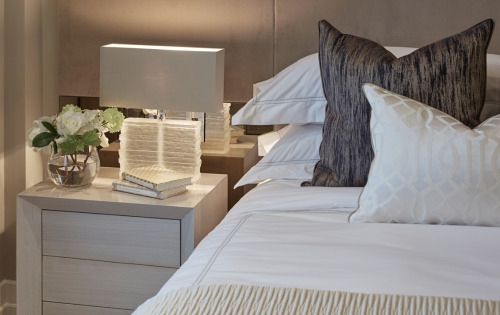{Today’s Friday Feature is London-based Laura Hammett. Feel like there’s a specific certain “luxury”