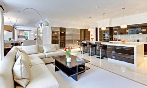 harryswinston:  Liam Payne bought a mansion for £5.1 million with ‘insane security’ 