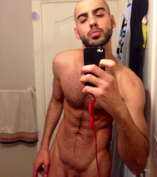 realmenstink2:TIGHT ARAB STUD !!!