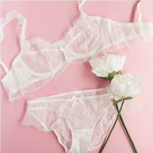 uchimada-official:Hui set // Under ฮ here