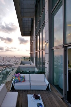 nonconcept:  Sky Penthouse in Tel Aviv, Israel.