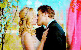 finnskywallker:I don’t want to let go of you, but you’re human now.  Do you…do you know what that me