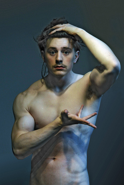 taidstone-blog:Looks like a Renaissance painting model.