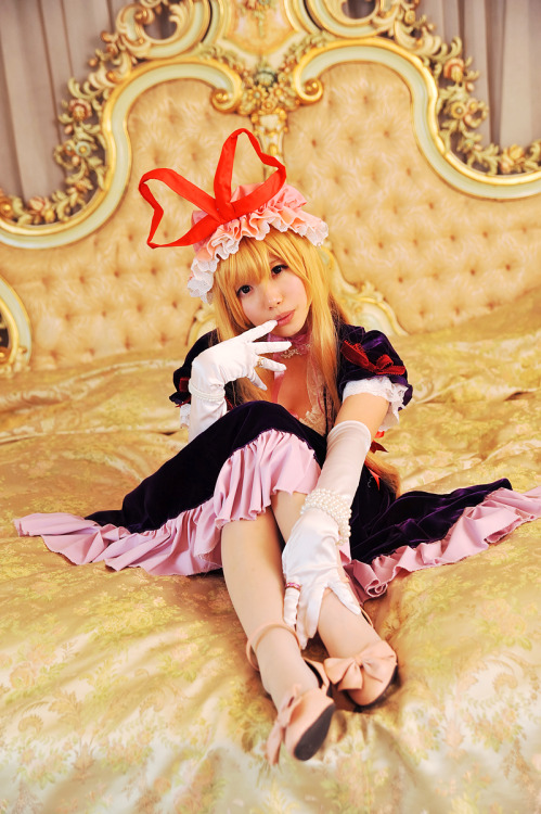 Touhou Project - Yakumo Yukari (Tenshi Myu) 1-16