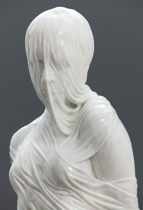nevver:  Kevin Francis Gray   Is this a Hannibal thing