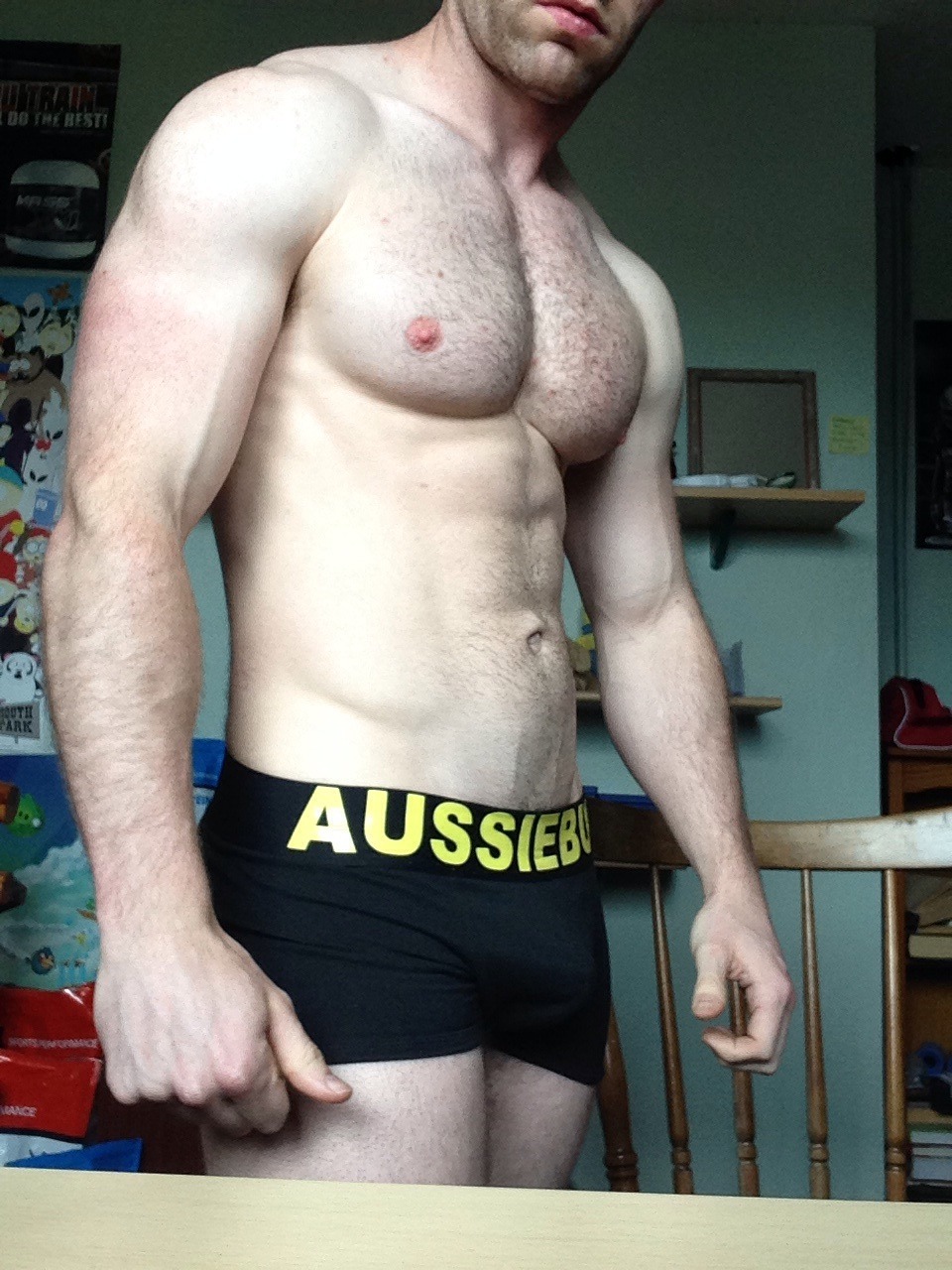 jaycottz1988:  Aww look at me back then, lean yes, small yes, but not bad definition