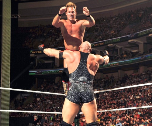 drummergrl1310:  This is perhaps my favorite Ryback picture of the night. That is a superb ass.