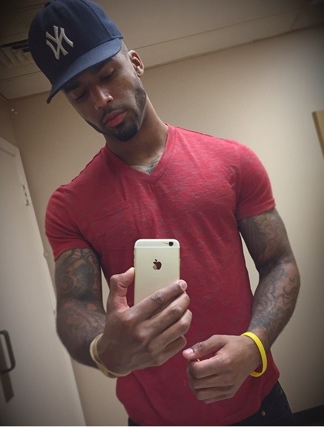 chocahontas:  ziqqawest:getitmoist:  IG: Mose____  God is good, all the time.  kinkykouch
