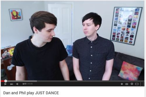 dontmindthesass: IT PAUSED AT THE RIGHT FUCKING TIME