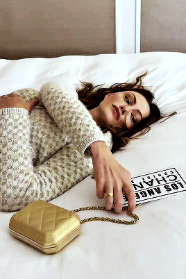 Camille Anderson ✧ Phoebe Tonkin 04aaa7a3588f4f7a2be7e008684f65a6b1413f3a