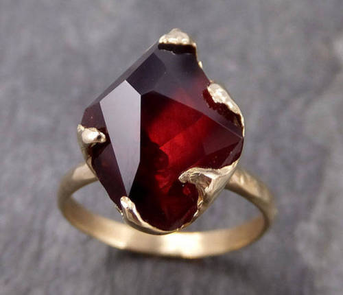 swoodthis:jillithe:sosuperawesome:Partially Faceted and Uncut Gemstone Rings Angeline Crowder Bo