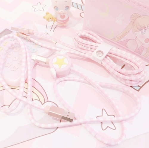 ♡ Sakura Cardcaptor Charger  ♡Discount Code: honeysake (10% off any purchase + free shipping wi