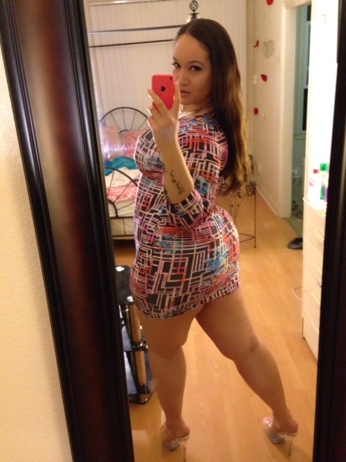 exoticplusmodel:  Dress from yolosexydresses follow their IG to check out more of their sexy outfits ✨