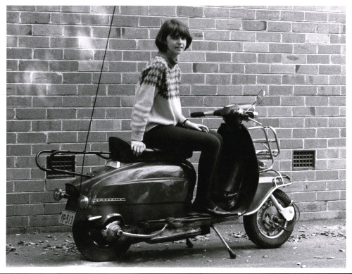 universalkeys:  Mod girl via Australian Powerhouse Museum 