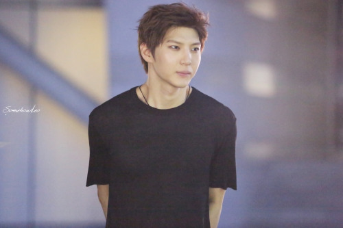 prince-taekwoon:do not edit | © SomehowLeo