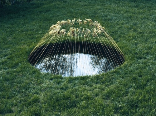 leaf-fronds:  crossconnectmag:Nils-Udo (born 1937) is a Bavarian artist who has been creating environmental art since the 1960s when he moved away from painting and the studio and began to work with and in nature.Even if I work parallel to nature and