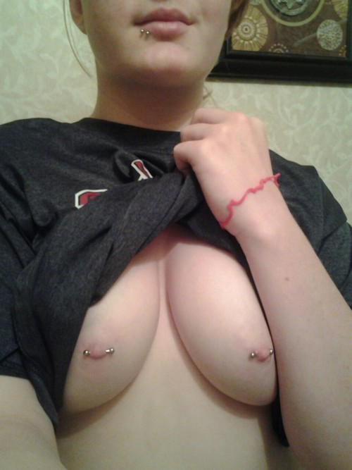 thatgingernamedlizzie:  Haven’t shared myself with all of you in a while.