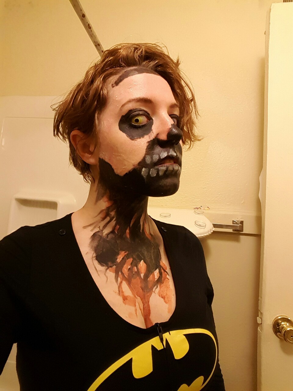 imnotthatfunnyipromise:  After I took the skull face off    Bruh, that’s a bitchin