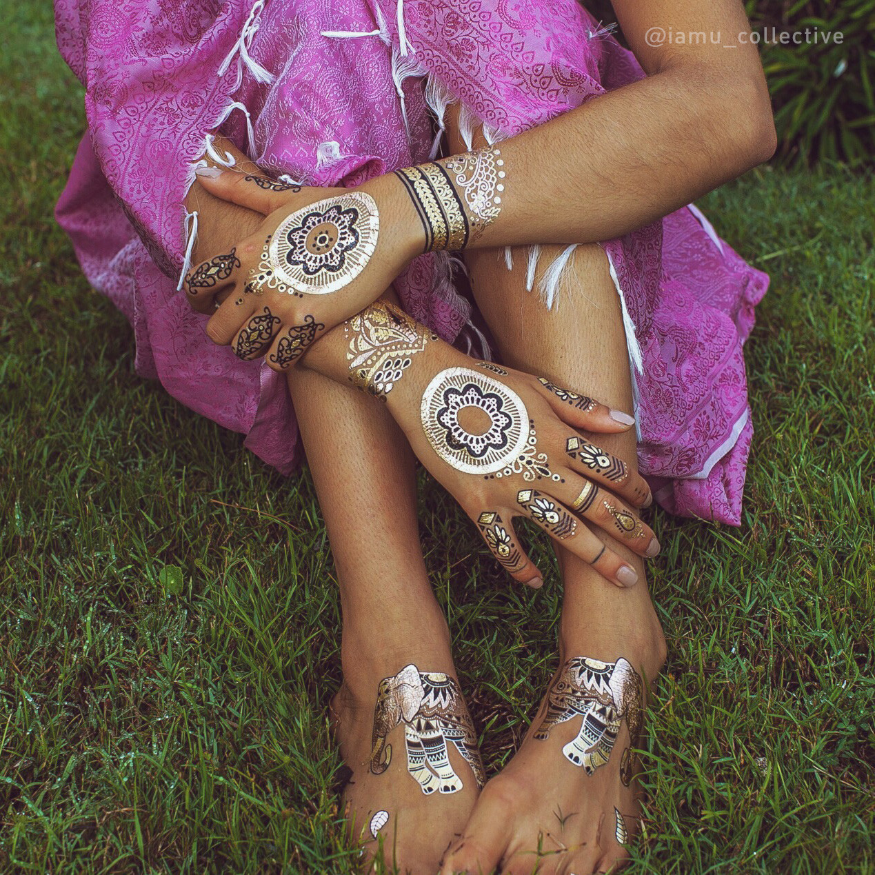 wordsnquotes:  culturenlifestyle:Exquisite Metallic Tattoos Inspired by Hennah &amp;