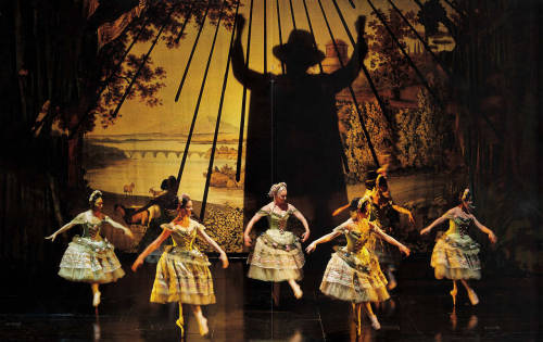 operafantomet:“Dance of the Country Nymphs” + shadow 