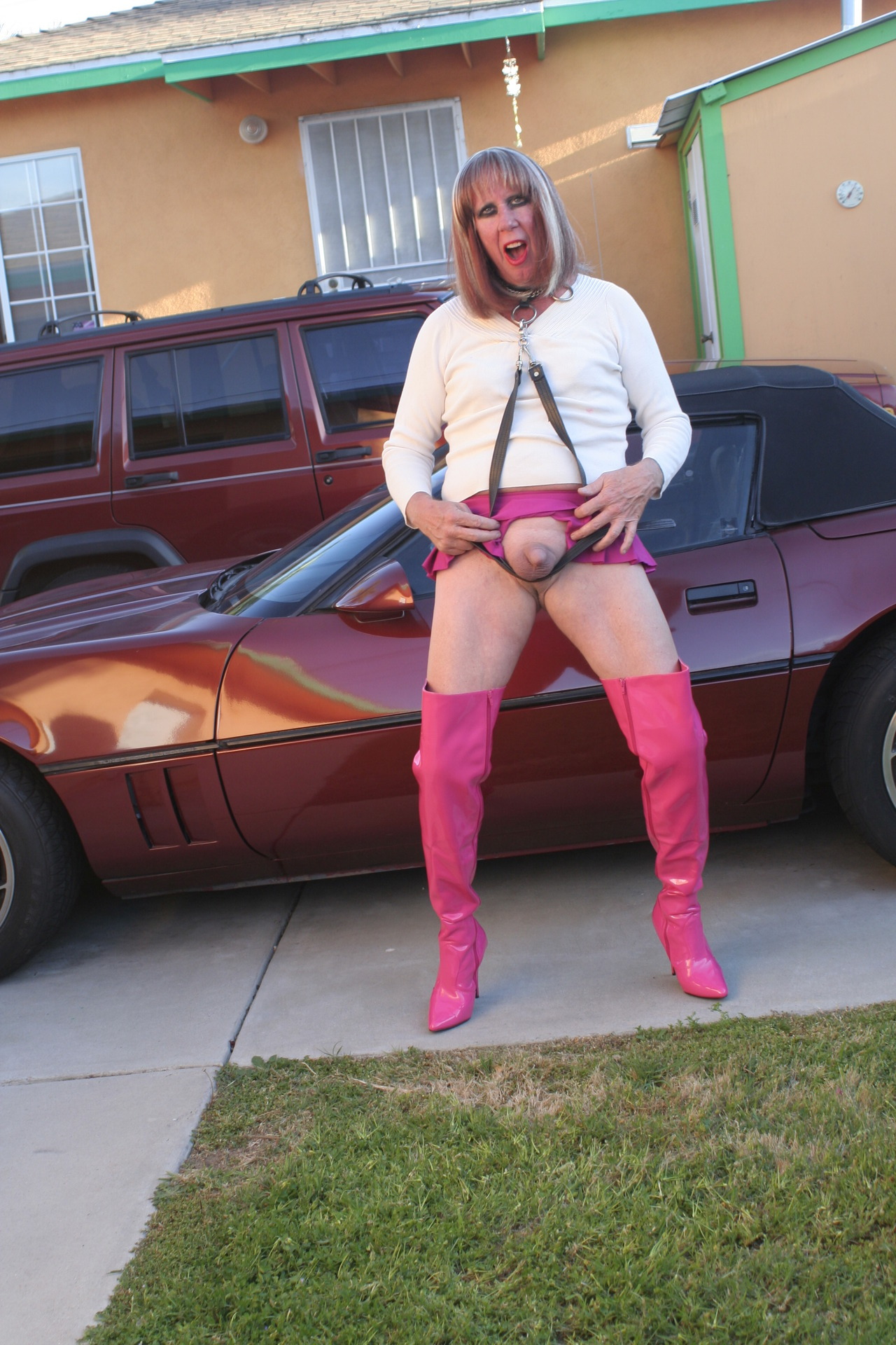 nastymichelle: nasty sissy queer faggot Michael johannesson  Such a hot and inviting