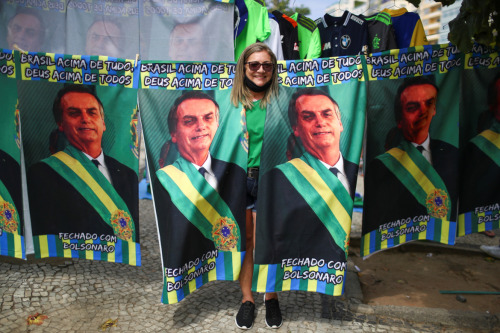 allthebrazilianpolitics: Rallies for and against Bolsonaro on Brazil national dayThousands have conv