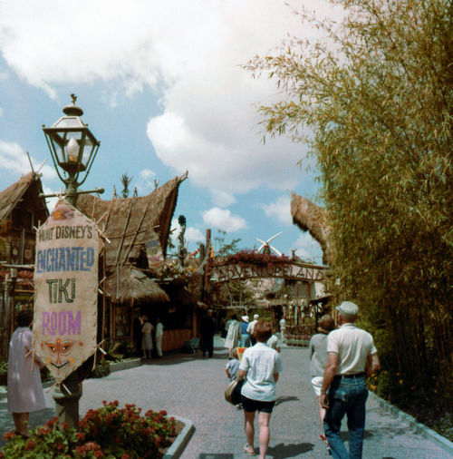 gameraboy:  Vintage Adventureland Pana-Vue slides. Via Disney Pix. 