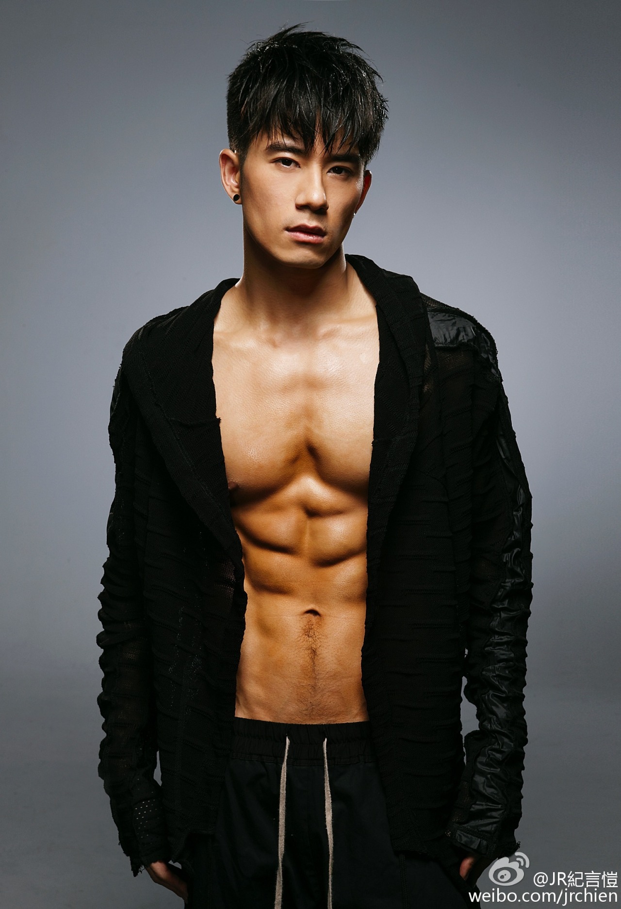 vernonlqchan:  Taiwan sexy famous actor JR!