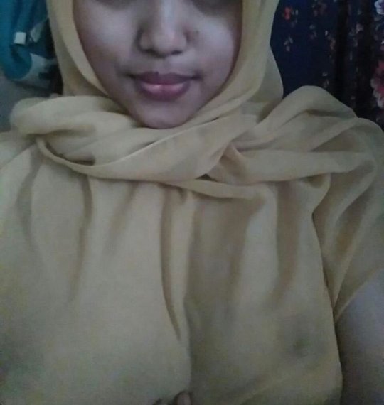 Want this video? Reblog je dlu!  Update available... :D