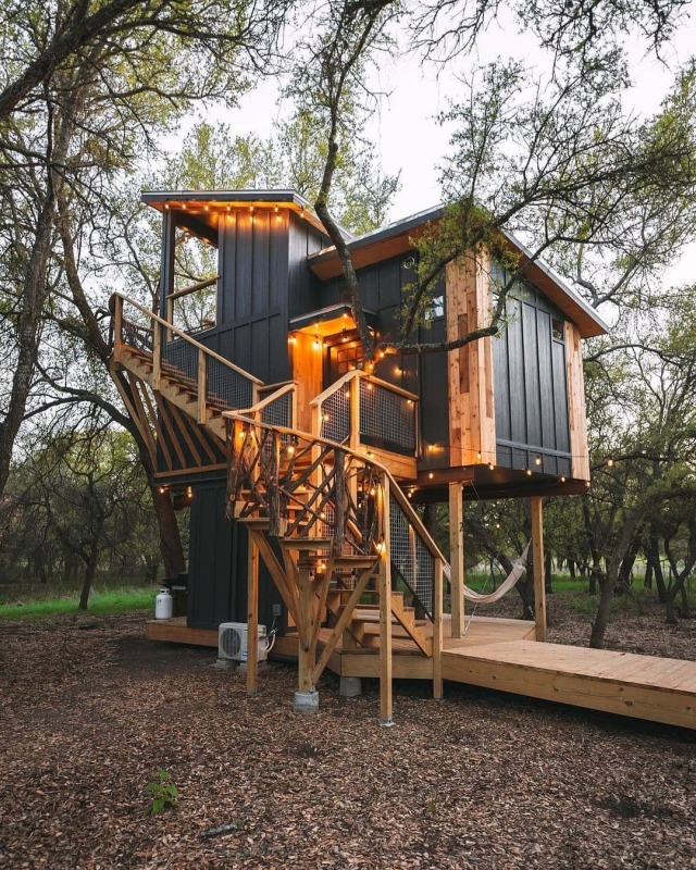 Sex myhouseidea:The Leaf Treehouse @honeytreefbg pictures