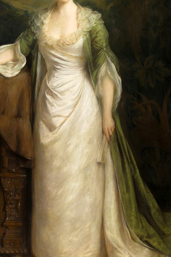 cybertronian:  INCREDIBLE DRESSES IN ART (36/∞)Portrait of an Elegant Lady by Ellis William Roberts, 1890s