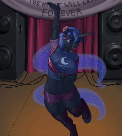 nsfwkevinsano:  Nightmare Moon picture setOriginally