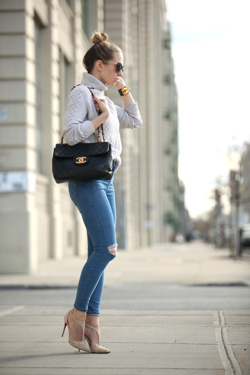 fashion-clue:  justthedesign:  Street Style, April 2015: Helena Glazer is wearing a Vince turtl