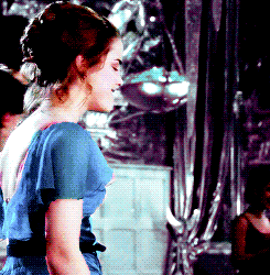 kvotheunkvothe:castiel-rosebluetardis:reservoir-fantasy:It was Hermione.“But she didn’t look l